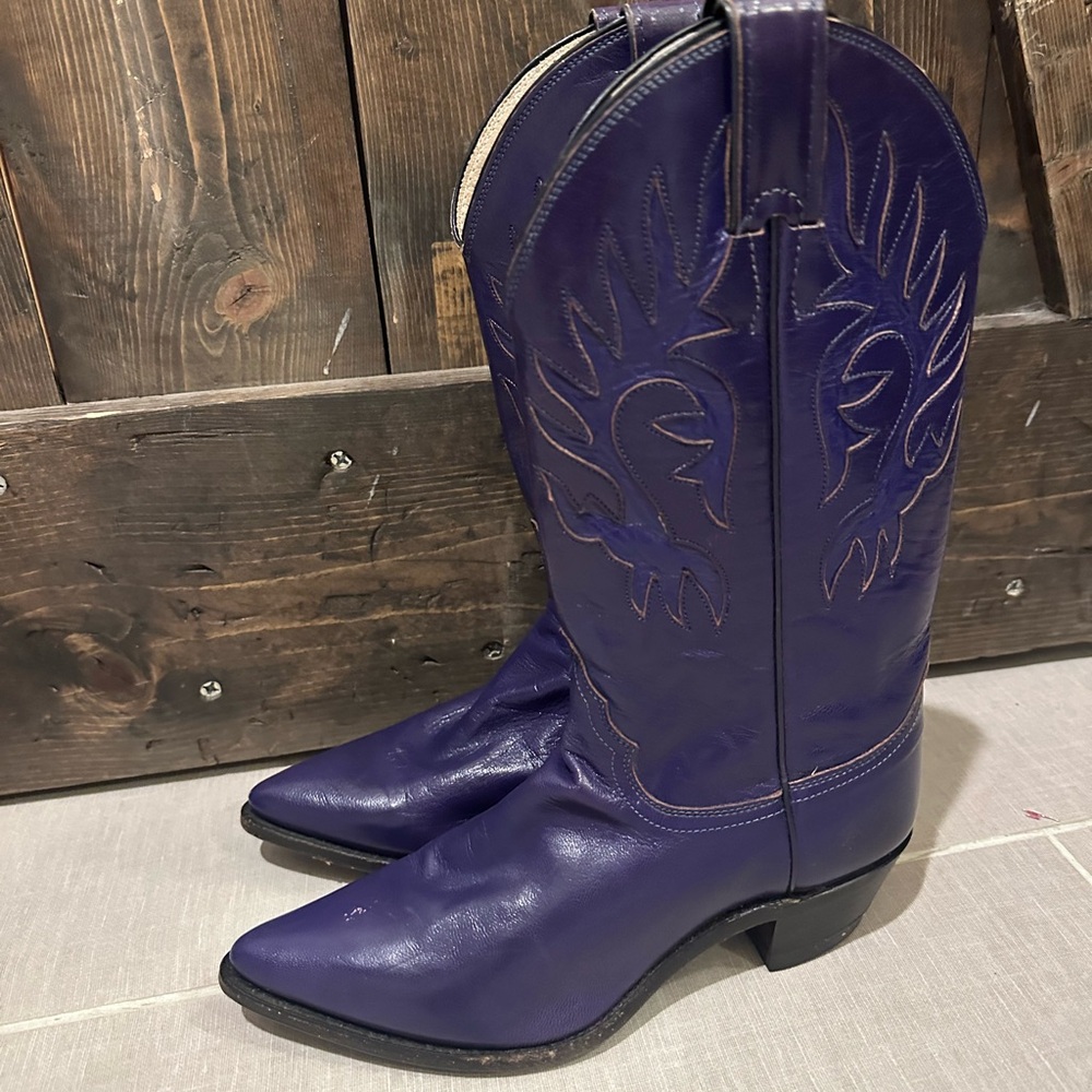 Justin Boots Purple Heeled Western Cowboy Boots
